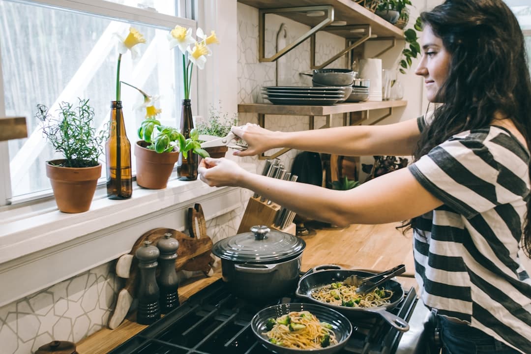 découvrez des idées de repas rapides et savoureux, parfaits pour les soirs chargés. préparez des plats délicieux en un rien de temps avec nos recettes faciles et pratiques.